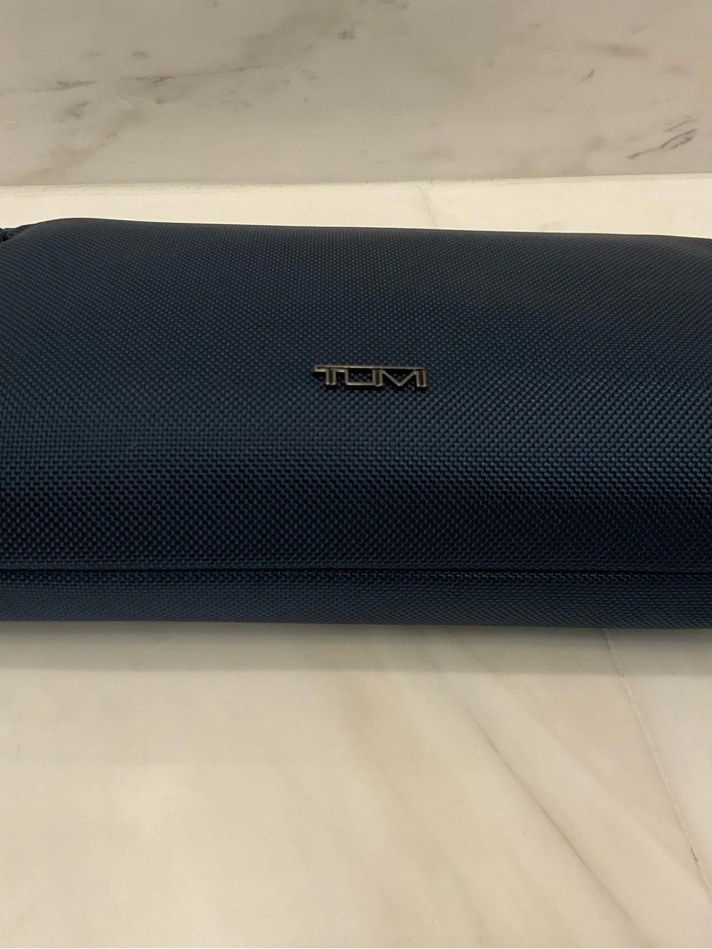 NEW TUMI 8.75” Ballistic Nylon Zippered Pouch with Strap Cosmetic Bag NAVY BLUE